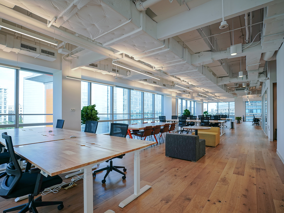 Interior,Of,Modern,Empty,Office,Building.open,Ceiling,Design. Deep Cleaning Glasgow